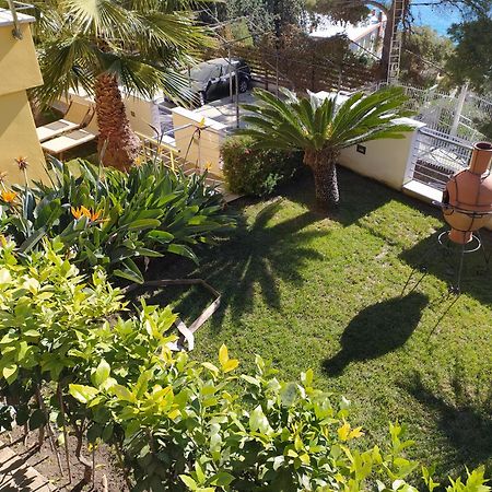 Residenza Ginepri 69 Daire Bergeggi Oda fotoğraf