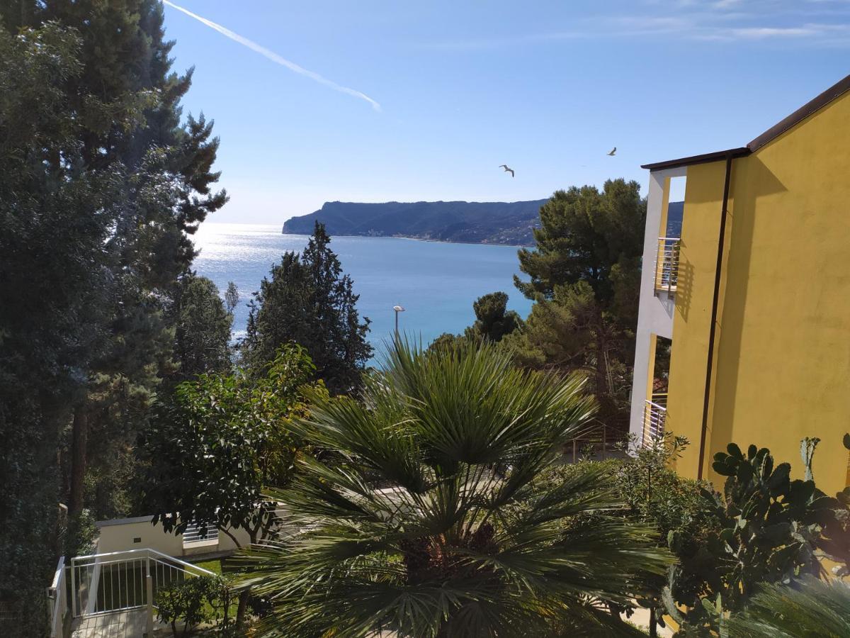 Residenza Ginepri 69 Daire Bergeggi Dış mekan fotoğraf