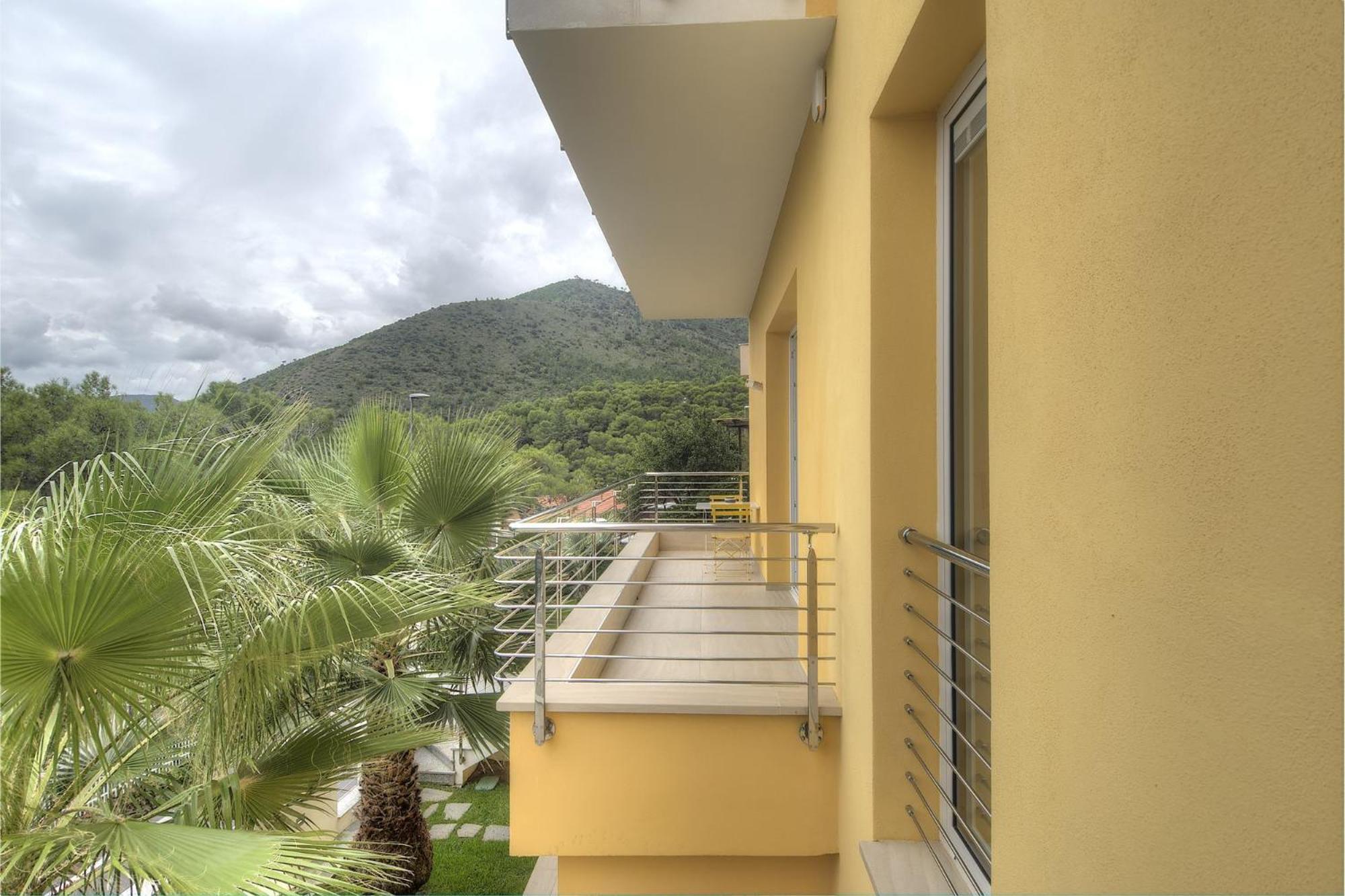 Residenza Ginepri 69 Daire Bergeggi Oda fotoğraf